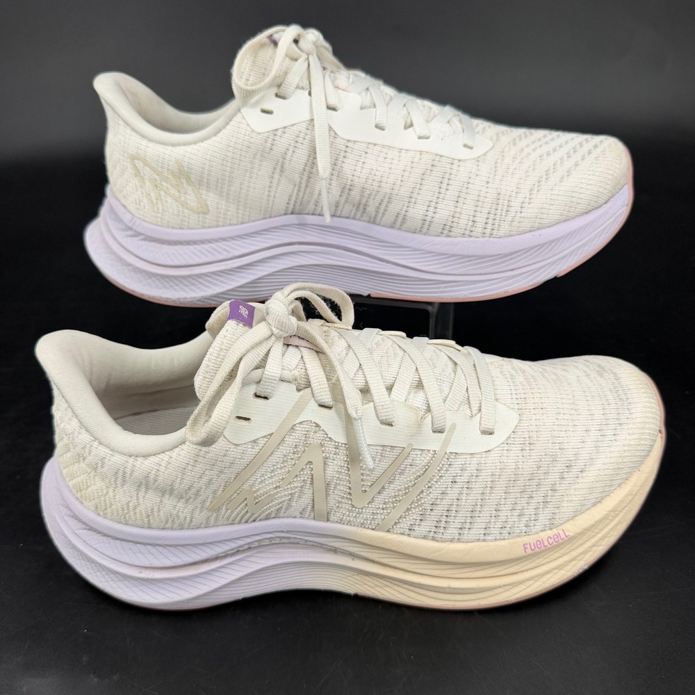 New Balance FuelCell Propel v4 Womens Running Shoes White WFCPRWV4 Size 8.5